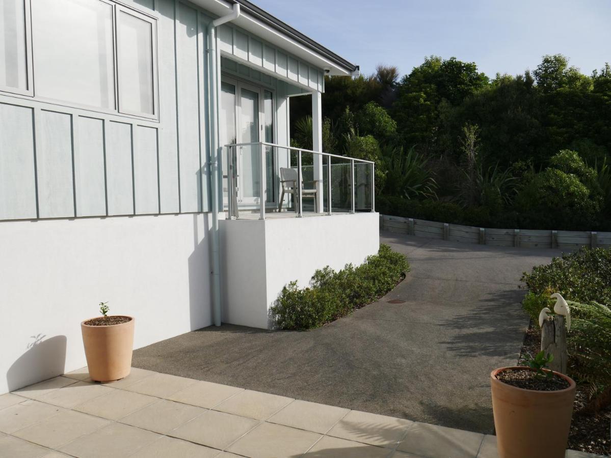 Aston Road Villa Bed & Breakfast Waikanae Exteriér fotografie